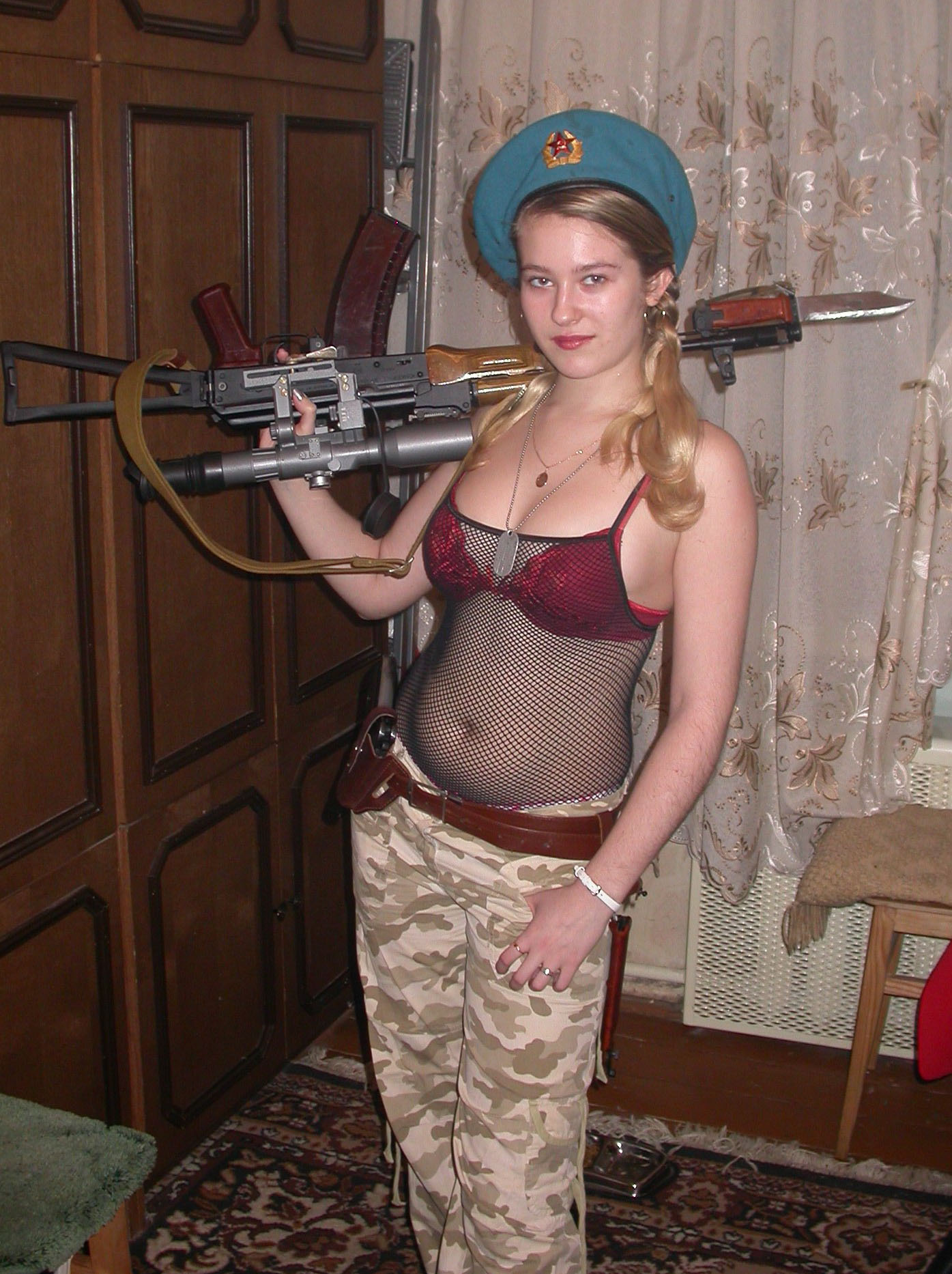 http://forum.guns.ru/forums/icons/contest_pictures/000007/full/7946.jpg